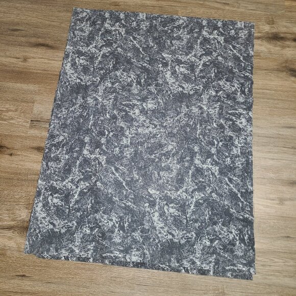 Lululemon Microfiber The Towel 68x26 Large Yoga Gym Workout Marble - Picture 3 of 4